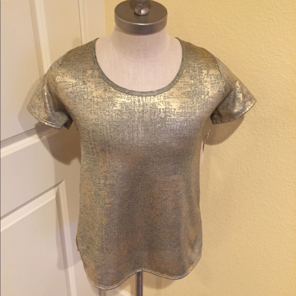 LulaRoe elegant classic t size small NWT